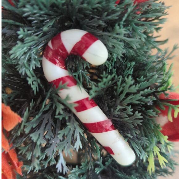 Vtg 1950s Tabletop Plastic Christmas Tree with Red Flocked Ornaments Gold Star - Picture 7 of 10